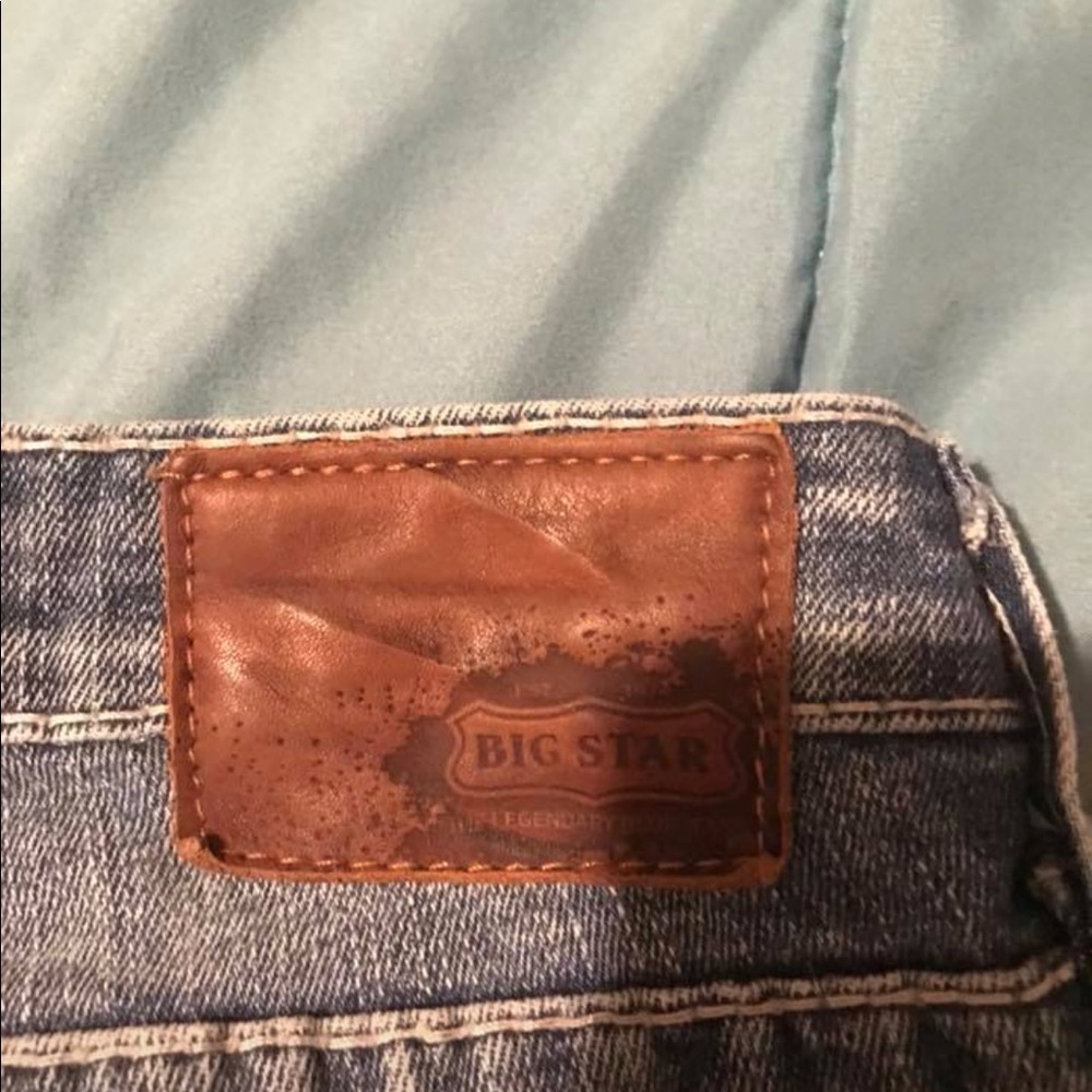 Jeans - Picture 3 of 4